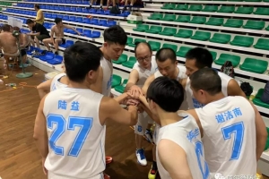 以球會友，熔煉團隊！